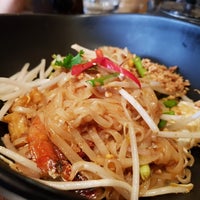 Photo taken at Suksan Thai Cuisine by Cesar L. on 10/7/2018