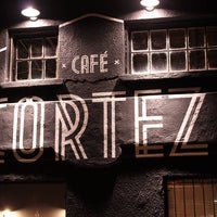 Photo prise au Café Cortez par Café Cortez le12/30/2013