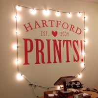 12/23/2014에 Nick A.님이 Hartford Prints!에서 찍은 사진