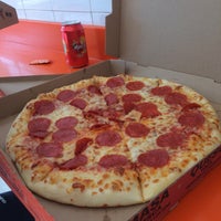 Photo taken at Little Caesars Pizza by Majo G. on 1/22/2018