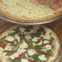 11/6/2013にThe Perfect Circle Pizza BakeryがThe Perfect Circle Pizza Bakeryで撮った写真
