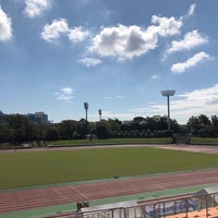 Photo taken at 三ツ沢公園陸上競技場 by kamekichi k. on 9/28/2019