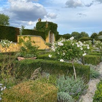 Photo taken at Italian Renaissance Garden by Arne P. on 8/29/2020
