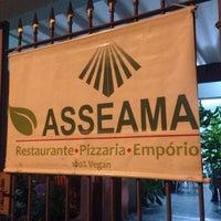 Photo taken at Asseama Restaurante Vegano by Adriano V. on 6/13/2015
