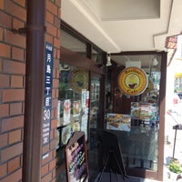 รูปภาพถ่ายที่ Beeline Cafe โดย hirohiro2000x เมื่อ 5/2/2013