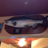 Photo taken at Betty Lou&#39;s Seafood &amp; Grill by Victor L. on 11/3/2019