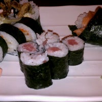 Foto tomada en Ichiban Sushi  por Rose C. el 10/4/2012