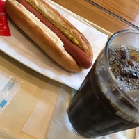 Photo taken at Doutor Coffee Shop by 吉川 豊. on 6/6/2018