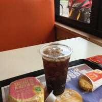 Photo taken at McDonald&amp;#39;s by つかさ on 7/23/2016