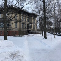 Photo taken at Sinebrychoffin huvila by Mikko K. on 2/7/2021