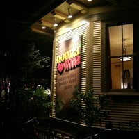รูปภาพถ่ายที่ Nonna Mia Cafe &amp;amp; Pizzeria โดย Stephen .. เมื่อ 12/2/2012