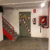 Foto diambil di Lock-Clock Escape Room Barcelona oleh Aleksandra G. pada 2/5/2019