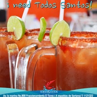 3/17/2014 tarihinde Todos Santos Mariscos Barziyaretçi tarafından Todos Santos Mariscos Bar'de çekilen fotoğraf