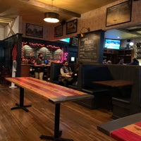 รูปภาพถ่ายที่ Leo&amp;#39;s Restaurant &amp;amp; Bar โดย Terri N. เมื่อ 10/10/2020