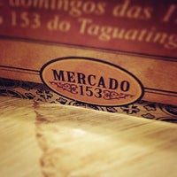รูปภาพถ่ายที่ Mercado 153 โดย Rodrigo P. เมื่อ 12/23/2012