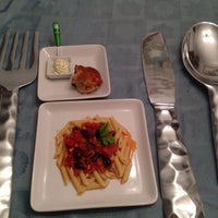 รูปภาพถ่ายที่ My Cooking Party โดย karen A. เมื่อ 10/19/2013