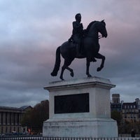 Photo taken at Statue Équestre d&amp;#39;Henri IV by A &amp;amp; A on 11/14/2019