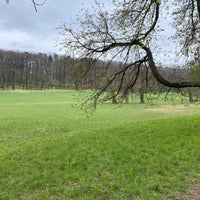 Foto tomada en Pötzleinsdorfer Schlosspark  por Nikita el 4/18/2021