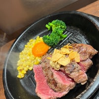 Photo taken at Ikinari Steak by 超スナフキン2 on 9/30/2023