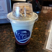 รูปภาพถ่ายที่ Galaxy Cafe โดย Pat H. เมื่อ 12/28/2012