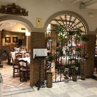 Photo taken at Restaurante El Cabildo by Santiago D. on 4/15/2019