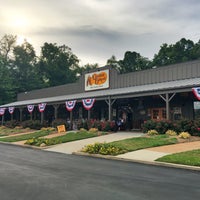 Photo taken at Cracker Barrel Old Country Store by Bryan H. on 7/6/2017