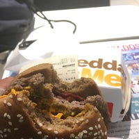 Photo taken at McDonald&amp;#39;s by Vinicius N. on 11/16/2017