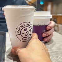 Photo taken at The Coffee Bean &amp;amp; Tea Leaf by FabMarie on 12/27/2022