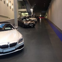 BMW Niederlassung Dreieich - Oto Bayisi