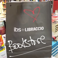 Photo taken at Ibs.it Bookshop by Baaroon on 8/11/2017