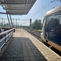 Photo taken at Station Hoofddorp by Juan F. on 9/9/2023