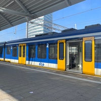 Photo taken at Station Hoofddorp by Juan F. on 9/10/2023