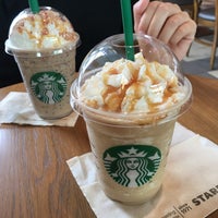 Photo taken at Starbucks by nao450430 on 10/19/2017