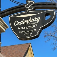 11/25/2022 tarihinde Jeff J.ziyaretçi tarafından Cedarburg Coffee Roastery'de çekilen fotoğraf