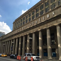 Photo taken at Chicago Union Station by Jeff J. on 6/1/2016