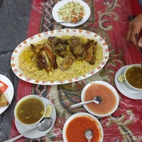 Photo taken at Restoran AL-Mukalla by Hatoon S. on 3/28/2014