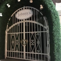 Photo taken at Johnny’s by Ge G. on 4/25/2019