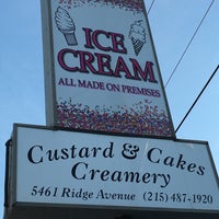 8/24/2016에 Paul G.님이 Custard &amp;amp; Cakes Creamery에서 찍은 사진