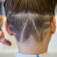 7/26/2017에 Glose Barber &amp;amp; Hair Design님이 Glose Barber &amp;amp; Hair Design에서 찍은 사진