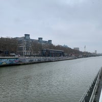 Photo taken at Canal Bruxelles - Charleroi / Kanaal Brussel - Charleroi by Aet S. on 11/14/2021