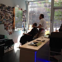 7/12/2014에 Francesca A.님이 Massimo&amp;#39;s Salon에서 찍은 사진