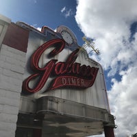 Photo taken at Galaxy Diner by Andi R. on 3/14/2018