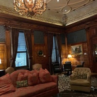 Photo taken at The Union League of Philadelphia by Andi R. on 1/28/2022
