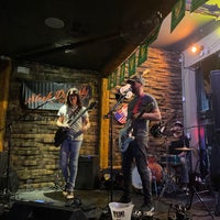 Photo taken at Murphy&amp;#39;s Law Irish Pub &amp;amp; Ale House by Andi R. on 3/17/2022