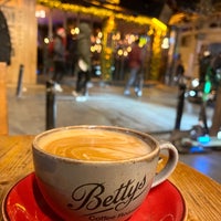 Photo taken at Bettys Coffee Roaster by Samet on 12/31/2022