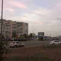 Photo taken at Паркинг by Vladimir I. on 10/4/2016