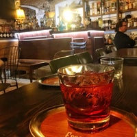 รูปภาพถ่ายที่ Fresco Cocktail Shop โดย Ömer เมื่อ 10/22/2018
