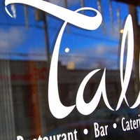 11/18/2013 tarihinde Tally&amp;#39;s Restaurantziyaretçi tarafından Tally&amp;#39;s Restaurant'de çekilen fotoğraf