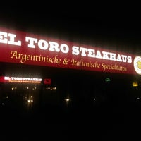 Photo taken at El Toro Steakhaus by Thomas P. on 11/23/2013