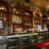Foto scattata a John Cowley &amp;amp; Sons Irish Pub and Restaurant da Knight W. il 6/9/2022